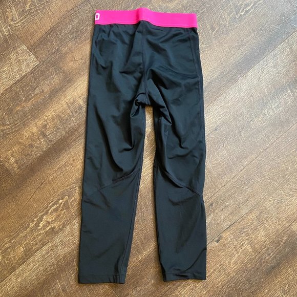 Nike Pro Cool Capris- XS - Picture 3 of 5